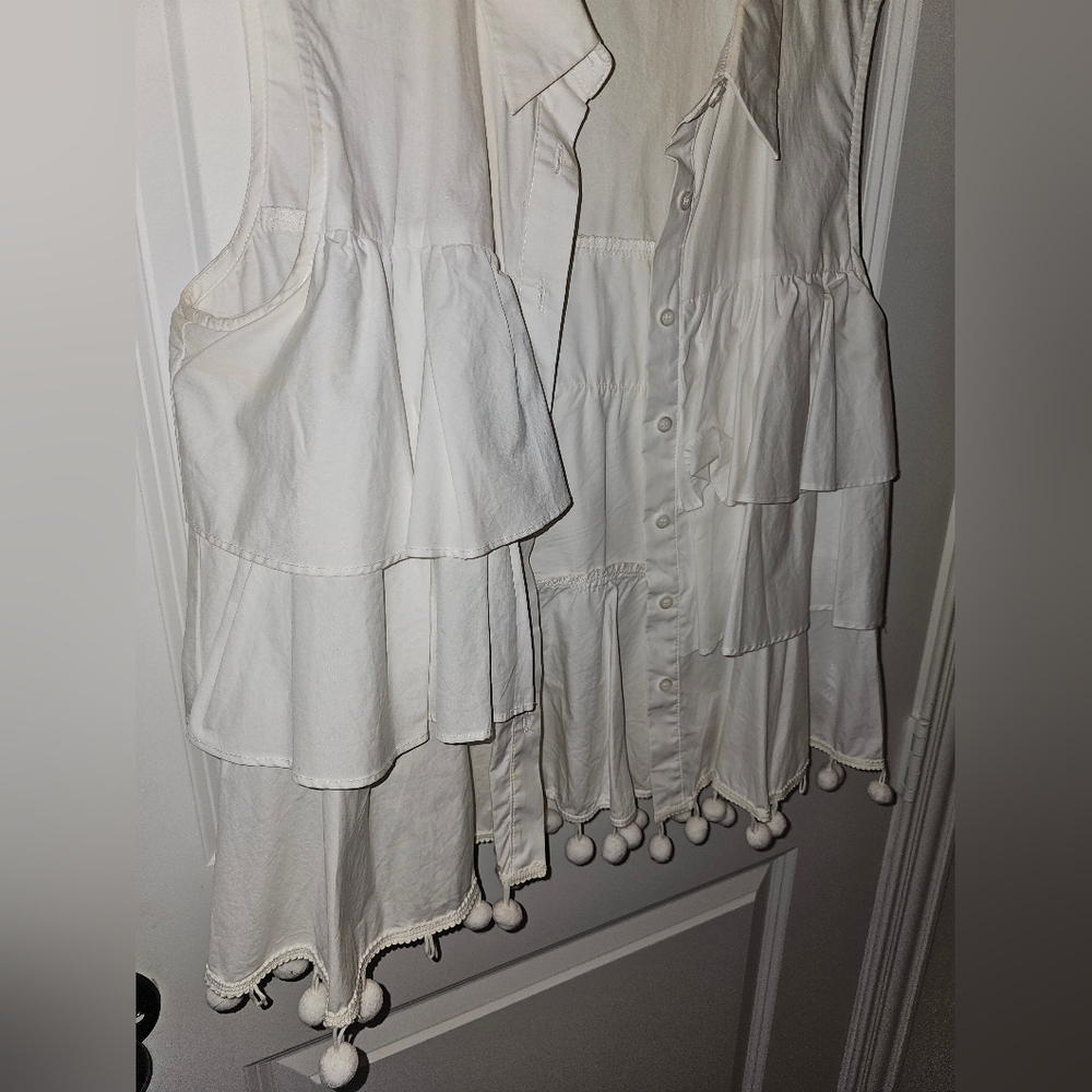 White Sleeveless Ruffle Top - Picture 2 of 5